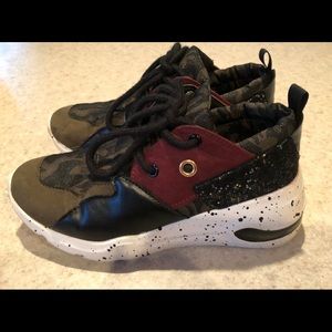 Mix No 6 “Lee” Platform Fashion Sneaker